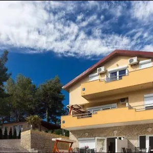 Darko Apartmán Šilo