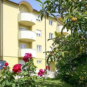 Apartments Verde Apartmán Premantura